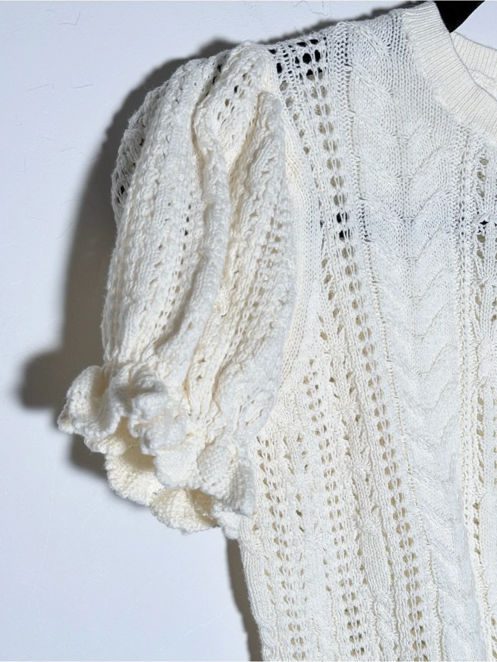 GAP Kids Cream Open-Knit Puff Sleeve Crew Sweater Large